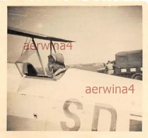 Pilot in einer Focke-Wulf 44 Stieglitz Flugplatz Heiligenbeil Ostpreußen