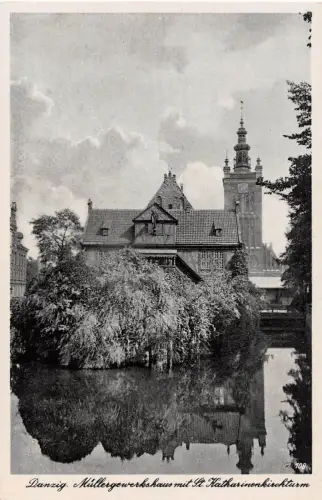 Danzig Müllergewerkshaus mit St. Katharinenkirchturm