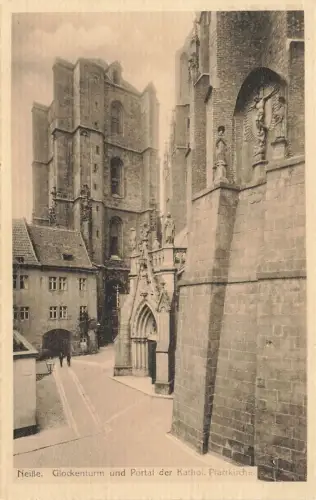 Glockenturm und Portal der Katholischen Pfarrkirche Neiße Schlesien Postkarte AK