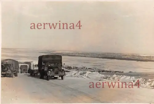Deutscher LKW Ford V8 Fahrt zum Kaukasus Russland Ostfront
