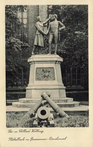 Nettelbeck und Gneisenau Denkmal in Kolberg Pommern Postkarte AK