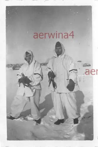 Soldaten Wintertarnuniform Wache in Jarzewo Russland