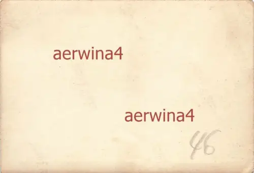 Technischer Dienst auf dem Flugzeug Ju-87 Stuka an der Ostfront