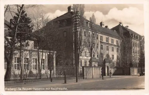 Freiberg i.vSa. Hausen-Kaserne mit Hauptwache AK 1941