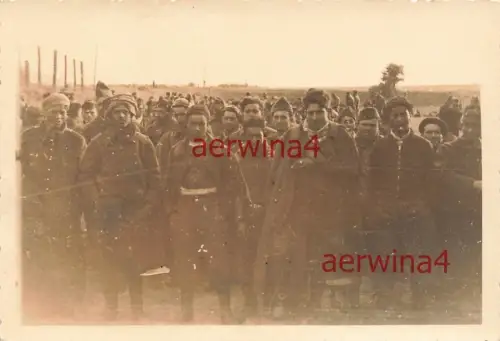 Französische Soldaten im Gefangenenlager in Frankreich