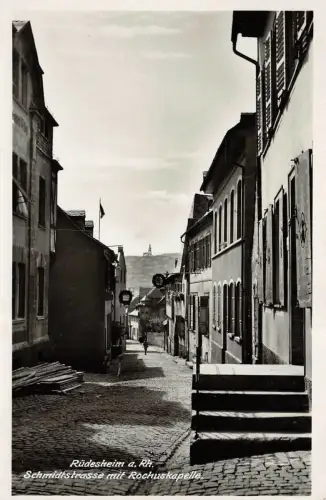Rüdesheim a. Rh. Schmidtstrasse mit Rochuskapelle Postkarte AK