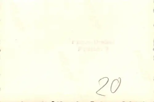 Eingang zum Friedhof 1. Weltkrieg in Frankreich