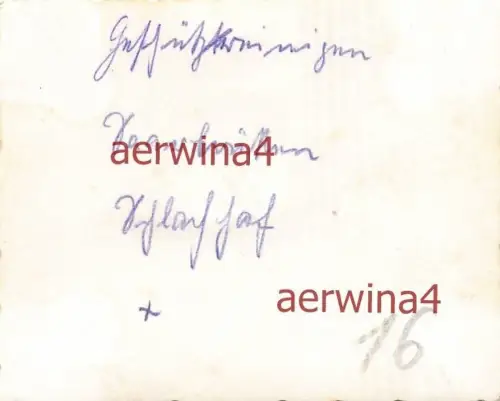 Soldaten beim Geschütz Reinigen im Schlachthof Saarbrücken Westwall