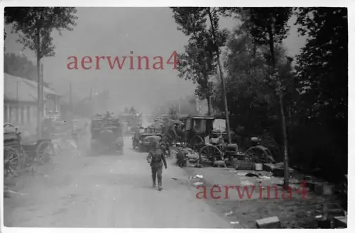 Deutsche LKW Vormarsch bei Gent Belgien