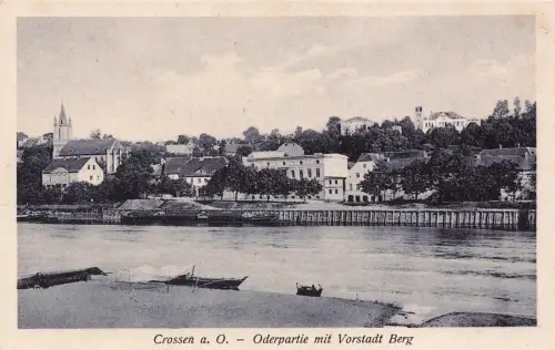 Oderpartie mit Vorstadt Berg Crossen an der Oder Ostbrandenburg Postkarte AK