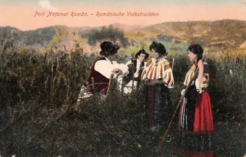 Port National Roman Rumänische Volkstrachten Postkarte AK