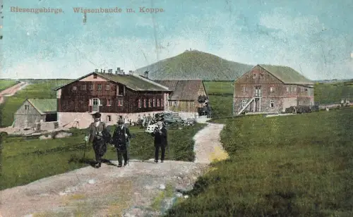 Wiesenbaude mit Koppe Riesengebirge Schlesien Postkarte AK