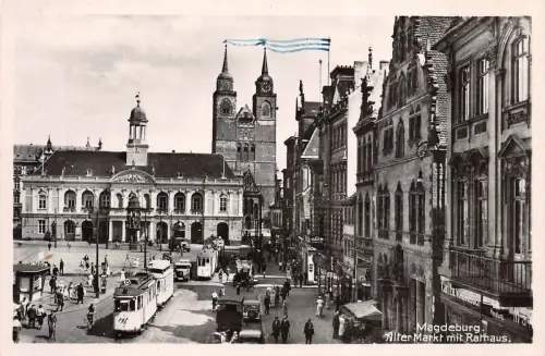 Magdeburg Alter Markt mit Rathaus Postkarte AK