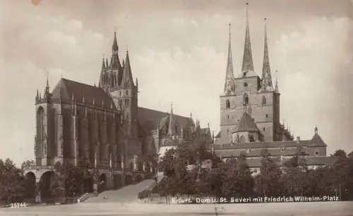 Erfurt Dom u. St. Severi mit Friedrich Wilhelm-Platz Postkarte AK 1925