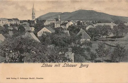 Stadtansicht mit Löbauer Berg Löbau Sachsen Postkarte AK
