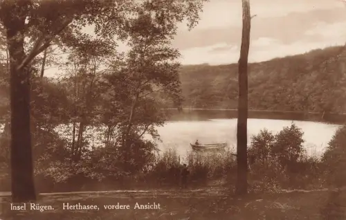 vordere Ansicht auf Herthasee Rügen Mecklenburg-Vorpommern Postkarte AK