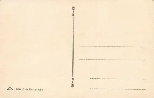 AK Luftschiff Graf Zeppelin vor dem Aufstieg