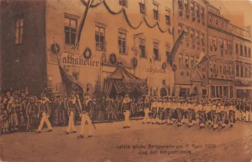 Freiberg Letzte große Bergparade 1905 Zug der Bergschmiede Postkarte AK