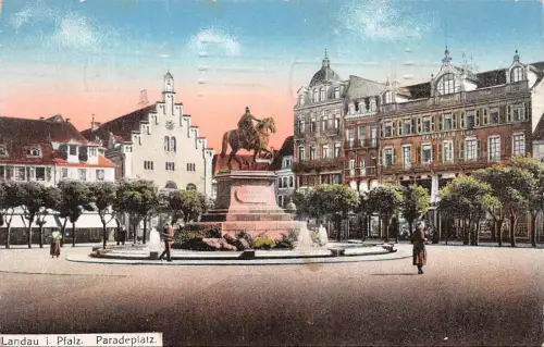 Landau i. Pfalz Paradeplatz Feldpostkarte AK 1915