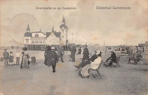 Ostseebad Swinemünde Strandpartie an der Seebrücke Postkarte AK 1910