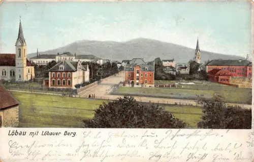 AK Löbau mit Löbauer Berg , Häuser, Kirche Postkarte