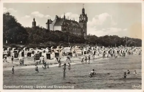 Ostseebad Kolberg Strand und Strandschloß AK