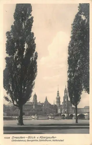 Schlossturm und Hofkirche Blick v. Königsufer Dresden Sachsen Postkarte AK 1933