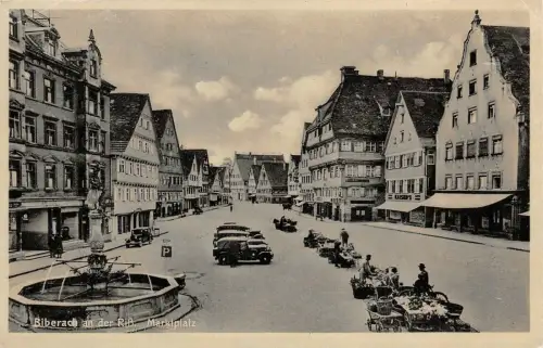Biberbach an der Riß Marktplatz Automobile Baden-Württemberg Postkarte AK