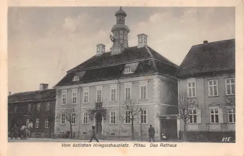Vom östlichen Kriegsschauplatz Mitau (Jelgava) Das Rathaus Soldaten Postkarte AK