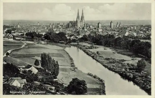 Totalansicht von Regensburg Bayern Postkarte AK