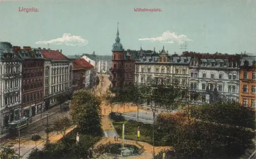 Wilhelmsplatz mit Straßenbahn in Liegnitz Legnica Schlesien Postkarte AK
