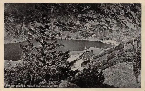 Riesengebirge Kleiner Teich mit Baude 1183 m Postkarte AK 1943