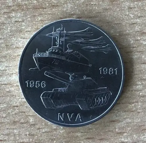 DDR 10 Mark NVA 1981 Schiff Panzer Gedenkmünze