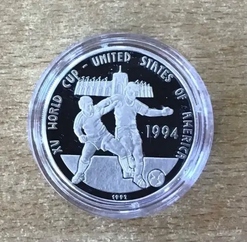 Kambodscha 20 Riels 1992 Zweikampf Fußball PP Silbermünze Zertifikat