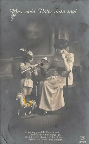 Was wohl Vater dazu sagt Patriotika Postkarte AK 1916