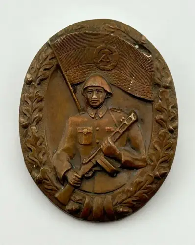 DDR Leistungsabzeichen der Nationale Volksarmee NVA, Bartel Nr. 152c