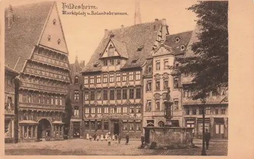 AK Hildesheim Marktplatz Rolandsbrunnen Niedersachsen ungelaufen Postkarte