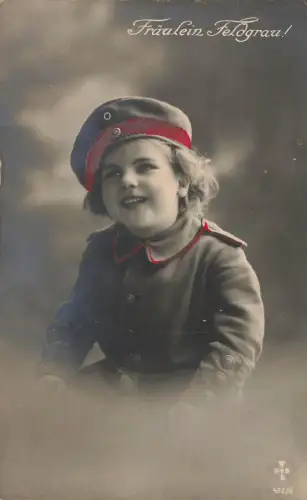 AK 1.WK Fräulein Feldgrau kleines Mädchen Uniform 1916 gelaufen Patriotika