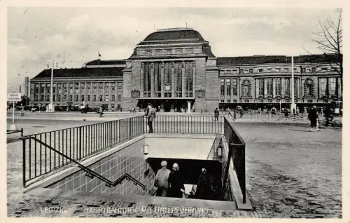 Hauptbahnhof mit Unterführung in Leipzig Sachsen Postkarte AK 1938