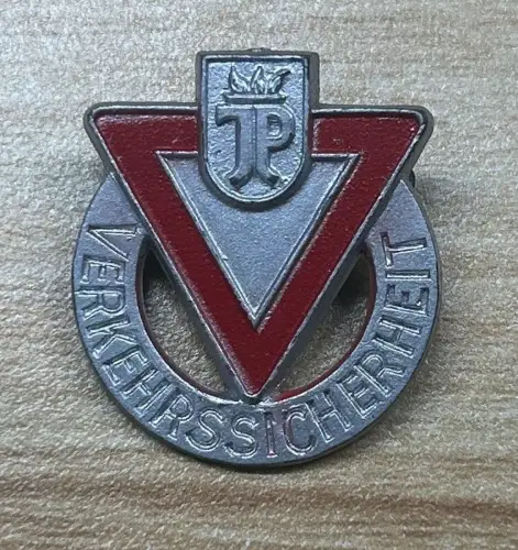 Verkehrssicherheit Jungpioniere DDR Abzeichen Silber