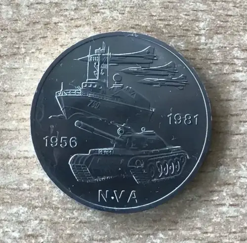 DDR 10 Mark NVA 1981 Schiff Panzer