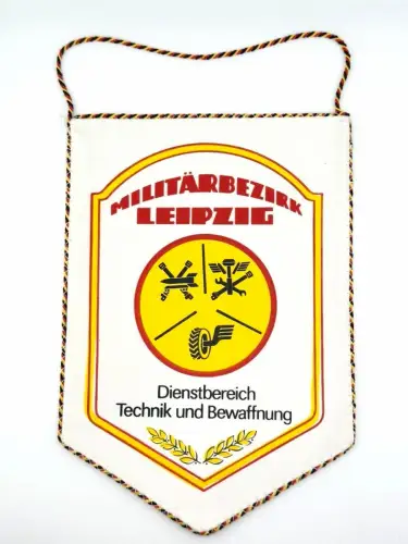 DDR Wimpel Technik Bewaffnung Militärbezirk Leipzig mit Unterschriften