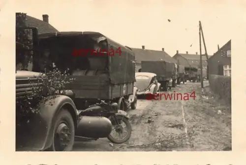 Vormarsch deutsche Sanitätsabteilung bei Gent Belgien
