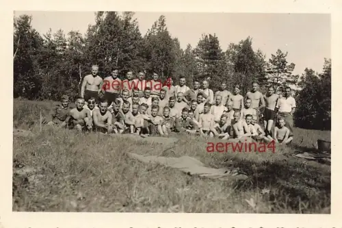 Gruppenfoto deutsche Soldaten in Laugallen bei Heydekrug Memelland