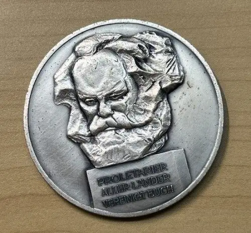 Karl Marx Medaille Bezirksleitung SED Karl-Marx-Stadt 62 mm