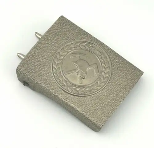 DDR Koppelschloss Feuerwehr, 1. Modell 64 x 58mm