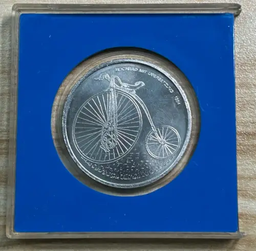 Zur Förderung des Olympischen Gedankens Hochrad DDR Medaille