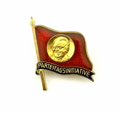 DDR SED Abzeichen Parteitagsinitiative Wilhelm Pieck Ehrenbanner