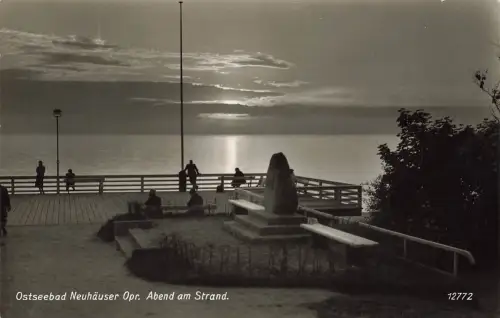 AK Neuhäuser Ostseebad Strand ungelaufen Ostpreussen Postkarte