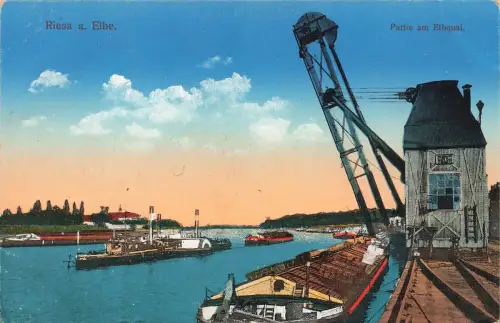 AK Riesa a. Elbe Partie Elbquai Hafenkran Sachsen 1915 gelaufen Feldpostkarte